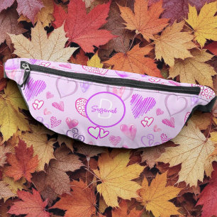 Motif de cœur sur monogramme initial violet pastel