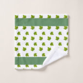 Motif de feuille verte et monogramme sur fond blan (Gant de toilette)