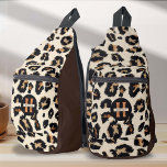 Motif de la peau animale du léopard de Monogramme<br><div class="desc">Le Sac à Motif de peau de léopard de Monogram Leopard, conçu par PixeliaDesigns, présente un mélange chic de style moderne et d'attrait intemporel avec son motif de peau de léopard captivant. Personnalisé à la perfection, chaque sac possède un monogramme et un nom personnalisés, ce qui en fait un accessoire...</div>