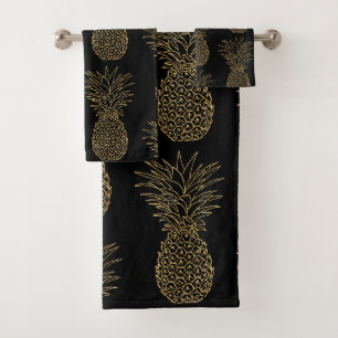 Motif de l'ananas en or à la mode