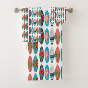 Motif de planches de surf colorées rétro