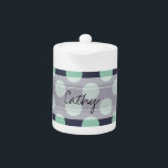 Motif de point de polka de vert de menthe de bleu<br><div class="desc">Motif de point chic de polka de vert de menthe de bleu marine de monogramme. À la mode, amusement, bleu marine mignon, girly, élégant, moderne, et motif de point vert en bon état de polka avec le pois vert en bon état sur un fond de bleu marine. La conception inclut...</div>