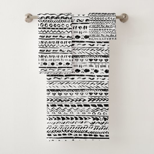 Motif de tissu ethnique tribal noir et blanc (En situation)