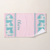 Motif en lama rose et menthe (Serviette à main)