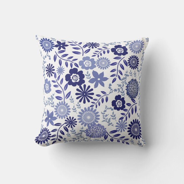 Motif floral bleu et blanc sur oreiller (Recto)