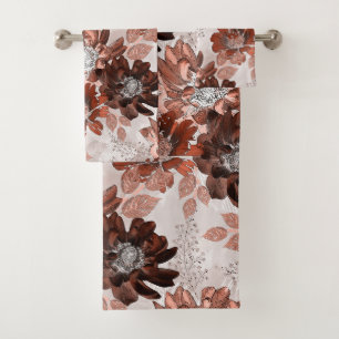 Motif floral gris-marron.