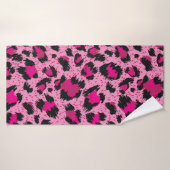 Motif léopard rose luxueux sans charme. (Serviette de bain)