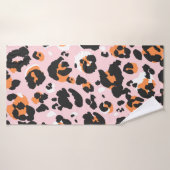 Motif léopard sans soudure. Texture leo classique. (Serviette de bain)