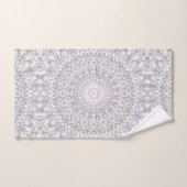 Motif Mandala Gris et Lilas (Serviette à main)