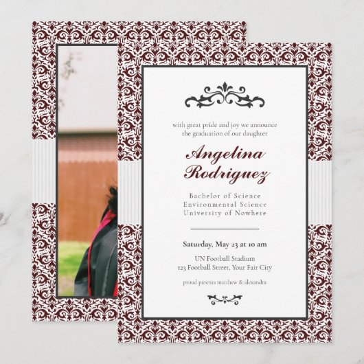 Motif Maroon Damask Photo Graduation Invitation (Devant / Derrière)