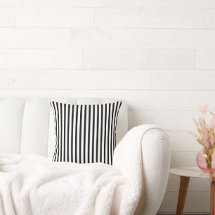 Motif noir blanc lance oreiller