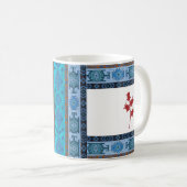 Motif oriental turc Mug bleu avec tulipes (Devant droit)
