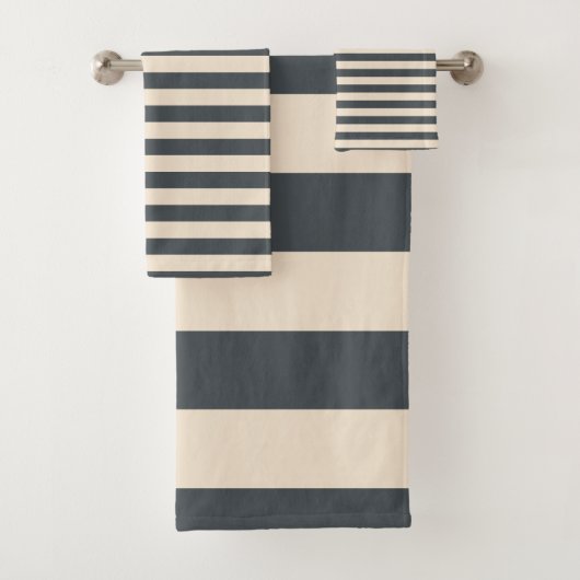 Motif rayé blanc cassé gris-foncé chic (En situation)