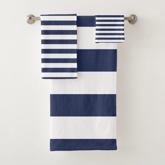 Motif rayé bleu-foncé et blanc moderne (En situation)