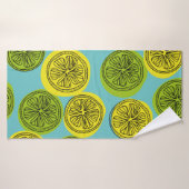 Motif sans couture avec tranches de citron. illust (Serviette de bain)