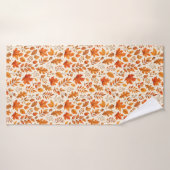 Motif sans couture de feuilles d'automne chaudes (Serviette de bain)