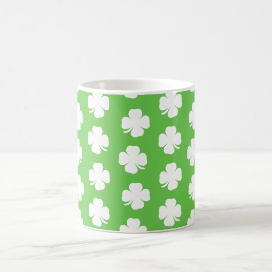 Motif Shamrock irlandais 1 Happy St Patrick Mug (Centre)