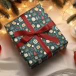 Motif traditionnel de Noël vert<br><div class="desc">Célébrez la saison avec un charme intemporel en utilisant ce papier traditionnel Motif ornement de Noël vert. Orné d'un design classique d'ornements festifs dans des tons verts riches, ce papier d'emballage exhale l'élégance des vacances. Parfait pour envelopper des cadeaux pour des réunions de famille, des fêtes de bureau ou des...</div>