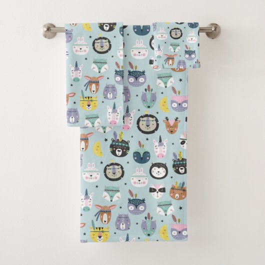 Motif tribal mignon de visage (En situation)