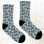 Motif Tuxedo noir et blanc<br><div class="desc">Chats tuxedo noirs et blancs mignons qui vaquent à leurs affaires. Un motif amusant sur un arrière - plan bleu moyen,  parfait pour les amoureux des animaux et des animaux.</div>