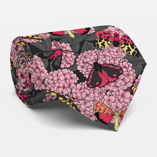 Motivering voor roze hydrangea stropdas (Opgerold)