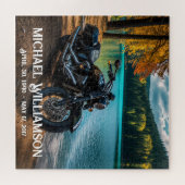 Motorfiets In de buurt van de waterviering van het Legpuzzel (Horizontaal)