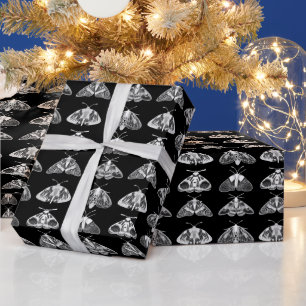Motten in zwart, wit en grijs cadeaupapier