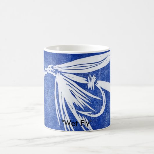 "Mouche sur bleu" Truite classique Voler Mug (Centre)