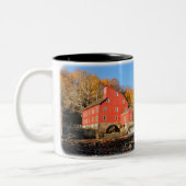 Moulin rouge, Clinton, New Jersey - tasse 11oz (Gauche)