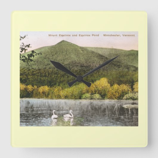 Mount Equinox, Manchester, Vermont  Vierkante Klok (Voorkant)
