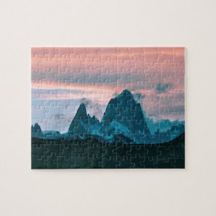 Mount Fitz Roy, Patagonia, Argentinië bij schemer Legpuzzel