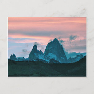 Mount Fitz Roy, Patagonia, Argentinië bij schemeri Briefkaart