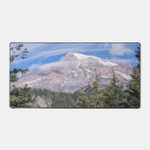 Mount Rainier and Clouds Landscape Bureaumat (Voorkant)