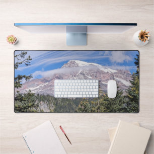 Mount Rainier en wolken landschap Bureaumat