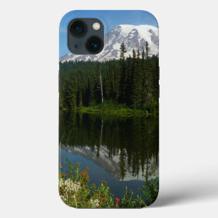 Mount Rainier-meerreflectie met wilde bloemen iPhone 13 Hoesje