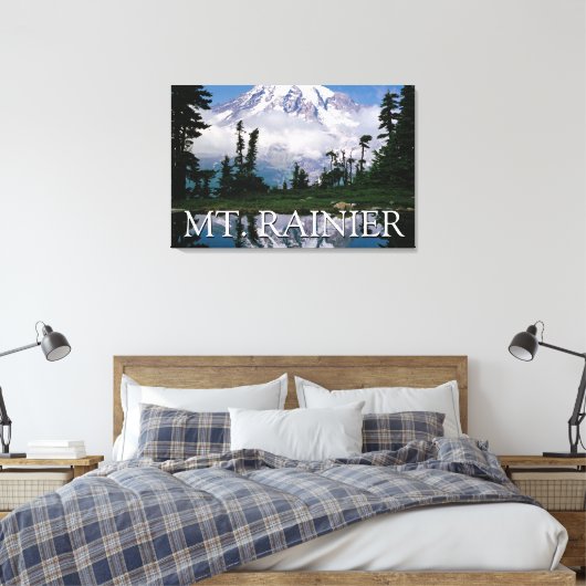 Mount Rainier | Reflectie in een bergvijver Canvas Afdruk (Insitu (Slaapkamer))