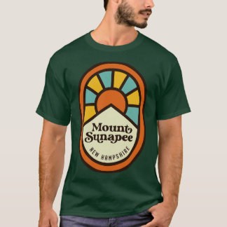 Mount Sunapee New Hampshire Retro Sunset T-shirt