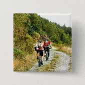MOUNTAIN BIKING VIERKANTE BUTTON 5,1 CM (Voorkant)