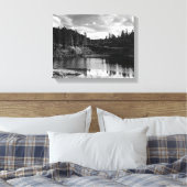 Mountain lake canvas afdruk (Insitu (Slaapkamer))