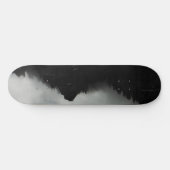 Mountain Skyline in Black en White Skateboard (Horizontaal)
