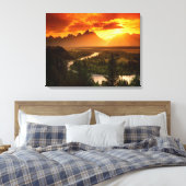 Mountain Sunrise Canvas Afdruk (Insitu (Slaapkamer))