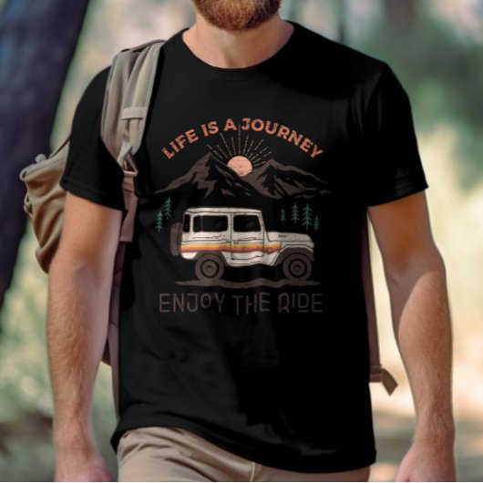 Mountain Sunset- Reizigersgeschenk- Het leven is e T-shirt