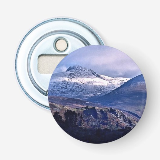 MOUNTAINEN BUTTON FLESOPENER (Voorkant)