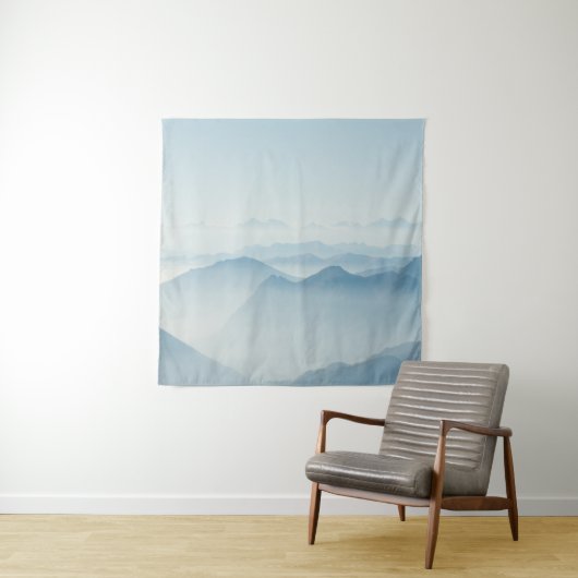 MOUNTAINEN DIE BEDEKT ZIJN MET FOGS WANDKLEED (In situ)