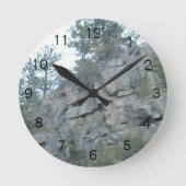 Mountainous Acrylic Wall Clock Ronde Klok (Voorkant)