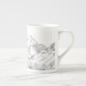 Mountains Sketched in Pencil on Latte Mug (Droite)