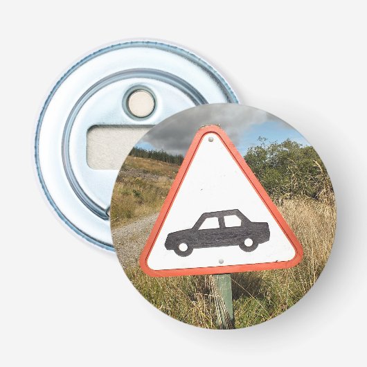 MOUNTAIRE WEG BUTTON FLESOPENER (Voorkant)