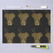 Mousseline Eléphant d'or sur papier arrière - plan noir (Artisanat)