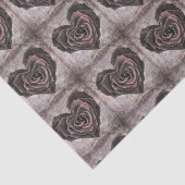 Mousseline papier rose de coeur goth (Détail)