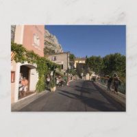 Moustiers-Sainte-Marie, Provence, Frankrijk. 2